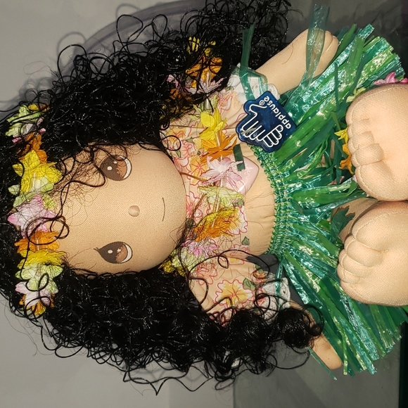Precious Moments Doll - Picture 2 of 7